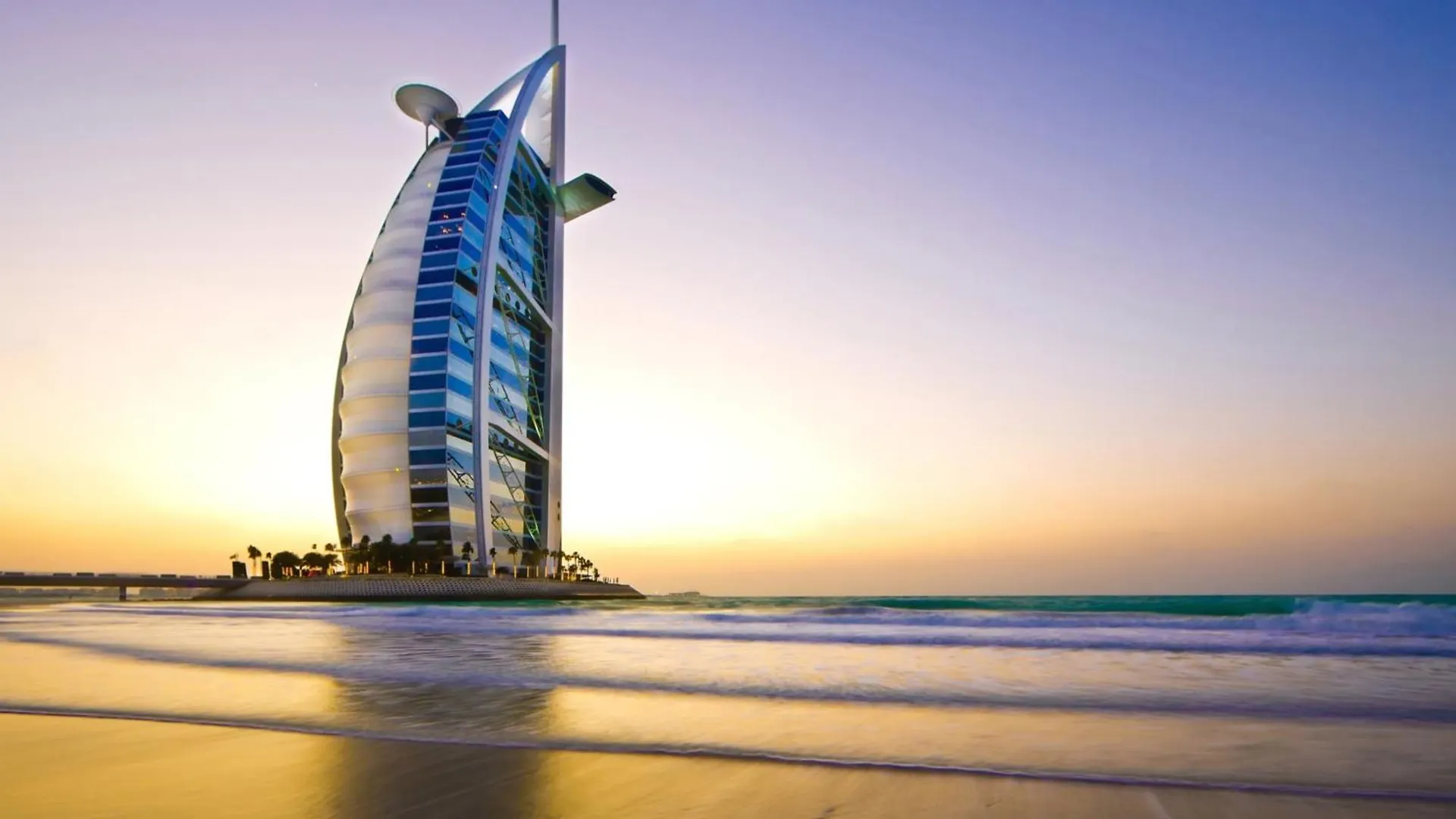 Modern Luxury Apartment Overlooking Burj Khalifa Dubai