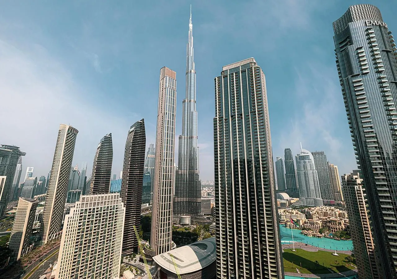 Modern Luxury Apartment Overlooking Burj Khalifa Dubai 0*,  United Arab Emirates